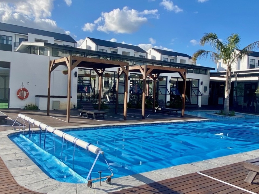 1 Bedroom Property for Sale in Sandown Western Cape